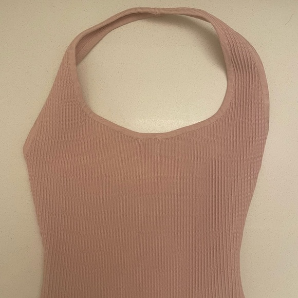 Aritzia Babaton Sculpt Knit Crop Top - Picture 3 of 5